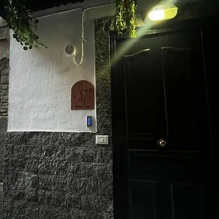 On Ciro House 那不勒斯